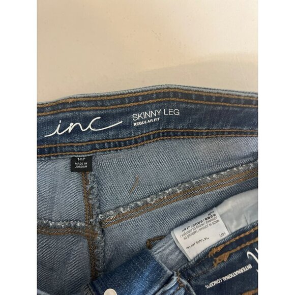 Inc Skinny Leg Regular Fit Jean Lace Hem inset Sz 14P Medium Wash Button Fly boh - Picture 10 of 11